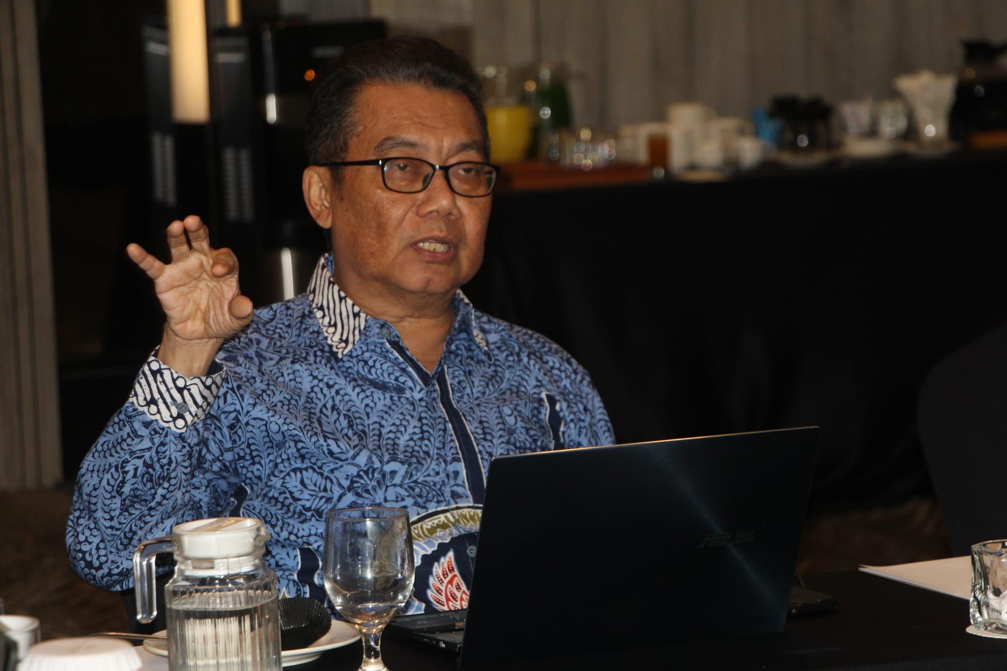 Six-time World-Enhanced Scientist List, UneJ BK Prof. Message: Don't Be Jump Bug!